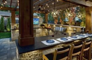 stylish backyard outdoor kitchen design