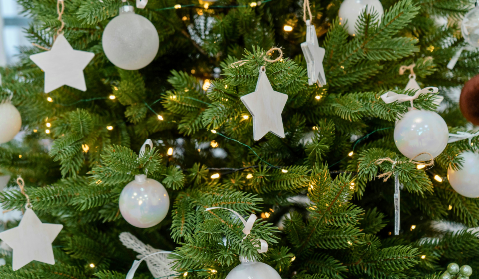 10 Stylish Christmas Decoration Ideas for a Beautiful Home