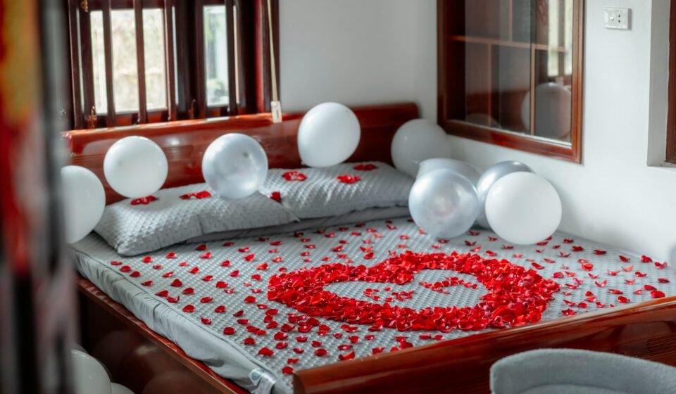 Romantic Bedroom Decor Ideas for a Cozy and Intimate Space